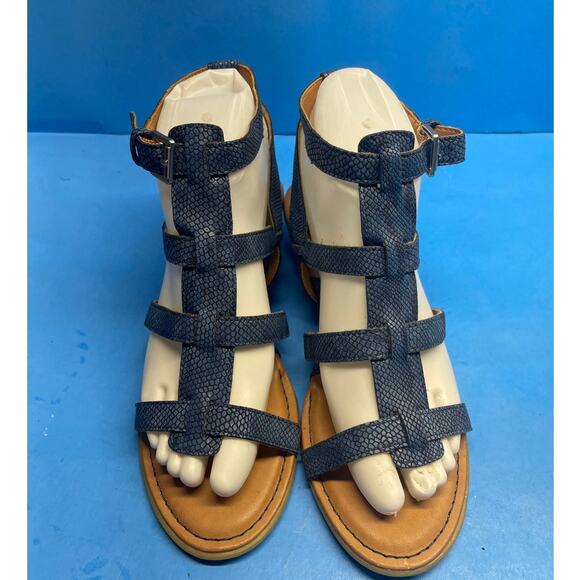 B.O.C. Born Concepts Blue Strappy Flat Slingback Sandals 7 M Casual Comfort - Picture 4 of 10